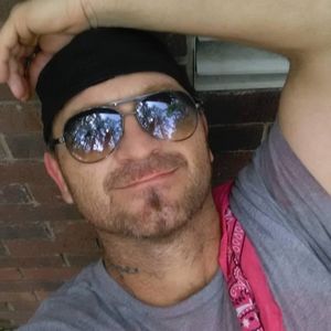 Meet your Posher, Johnny